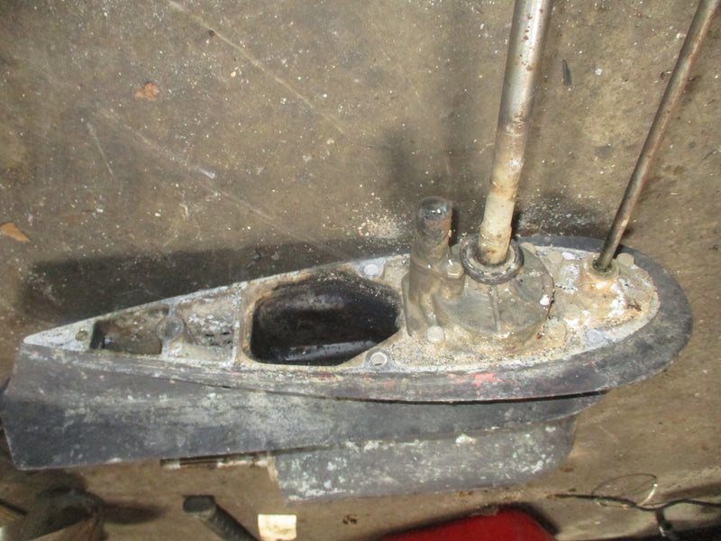 Johnson 70hp outboard 20" shaft lower unit