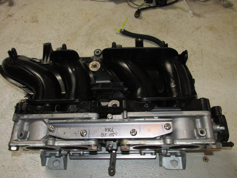 Yamaha 150hp 4 Stroke Outboard Throttle Body/Intake Manifold (63P-13751-01-00)