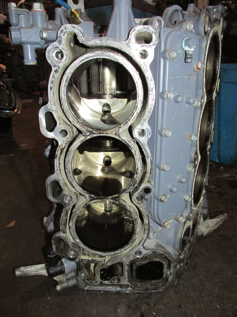 Yamaha 3.3L 225hp 4 Stroke Outboard Crankcase Block
