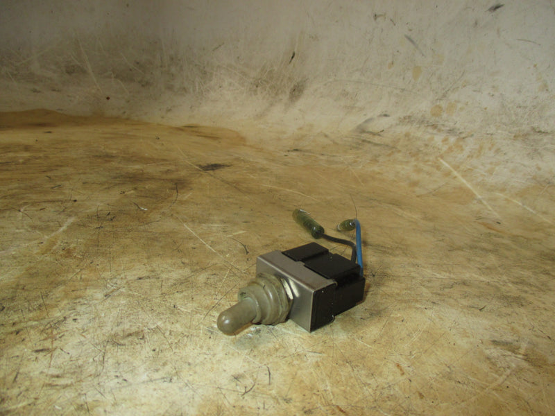 Yamaha 200hp OX66 2 stroke outboard emergency oil switch