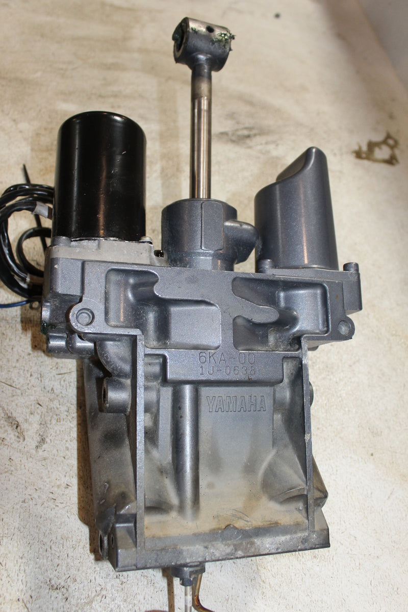 Yamaha 300hp 4.2L 4 Stroke Outboard Tilt Trim Unit (6KA-00/6KA-43800-00-8D)