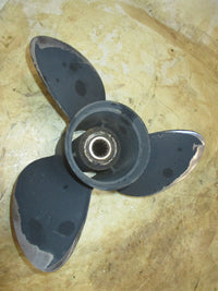 Load image into Gallery viewer, Johnson 115hp ocean pro 2 stroke outboard stainless steel propellor (389948)
