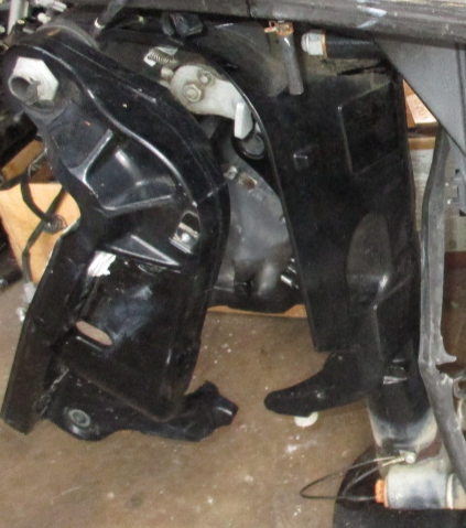 Suzuki Df175A 175hp 4 stroke outboard 25" swivel bracket