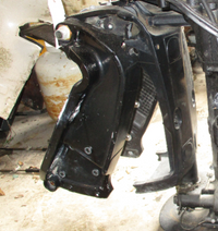 Load image into Gallery viewer, Suzuki DF200 200hp outboard 25" swivel bracket
