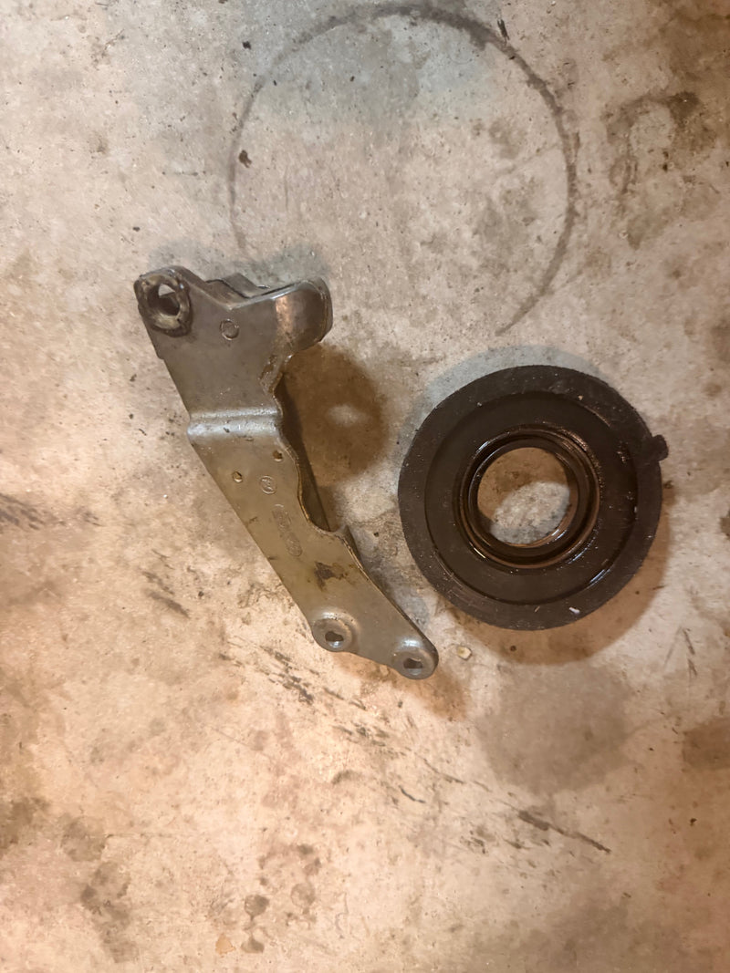 Johnson 115hp 60 Degree 2 Stroke Outboard Throttle/Shifter Cable Holder