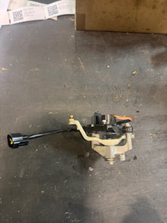 Yamaha 90hp 4 stroke outboard neutral switch and bracket
