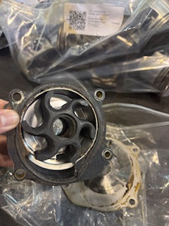Evinrude 115hp 2 stroke outboard water pump housing