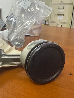 Yamaha/mercury 90hp 4 stroke outboard piston and rod (60C-00)