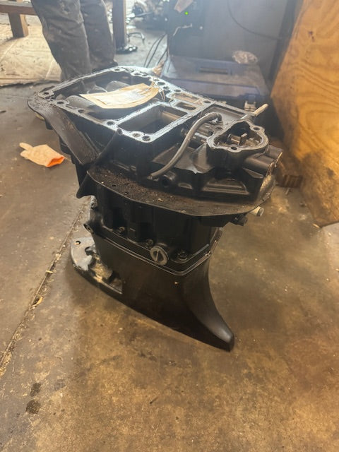 Suzuki DF60 4 stroke outboard 20" shaft mid section