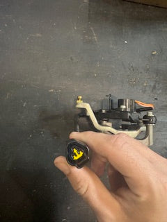 Yamaha 90hp 4 stroke outboard neutral switch and bracket
