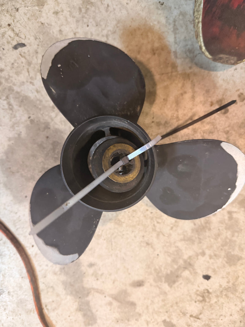 Nissan 50hp 2 Stroke Outboard Aluminum Propeller 11.1 X 13