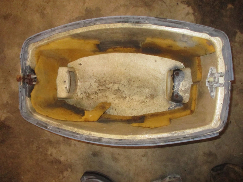 Johnson Seahorse 25hp 2 stroke outboard top cowling