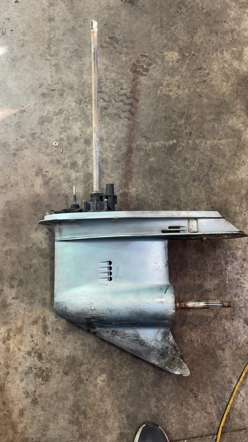 Evinrude VRO 225hp 2 stroke outboard 25" lower unit