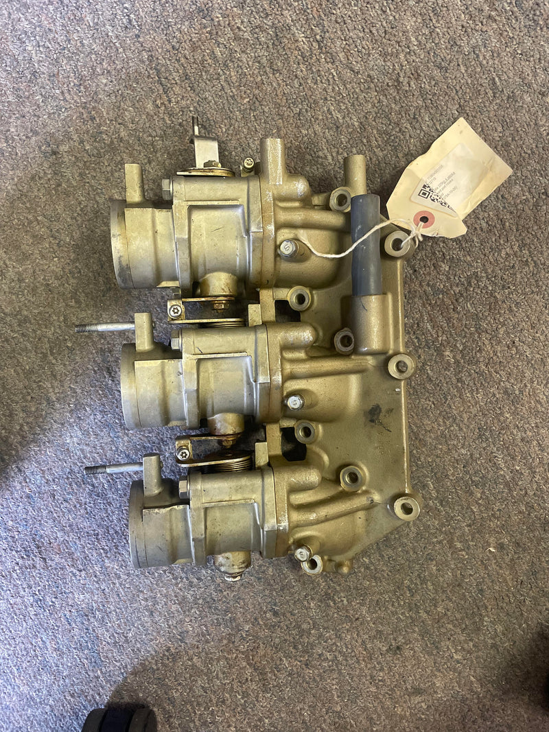 Yamaha 225hp 4 stroke outboard port intake manifold w/ throttle body