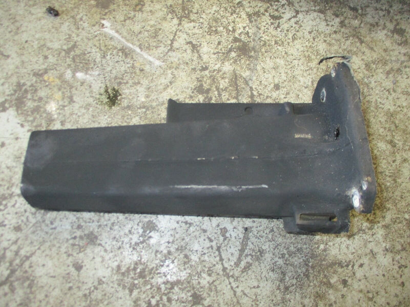 1995-1996 Johnson/Evinrude Military outboard 35hp AML35D Exhaust manifold