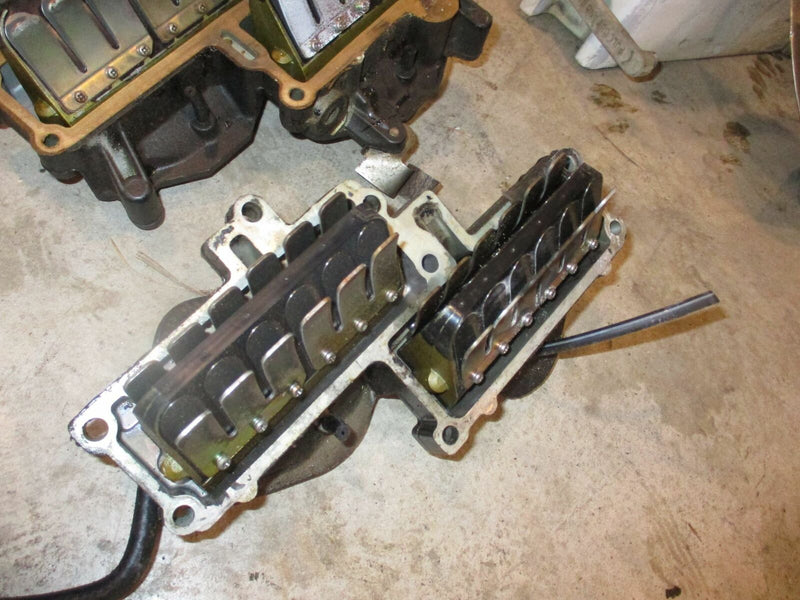 Evinrude OceanPro 200hp outboard intake manifold with reeds (341520)
