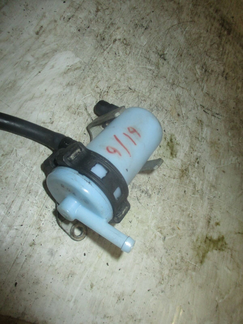 Suzuki DF150 150hp outboard fuel filter and bracket (15410-96J00)