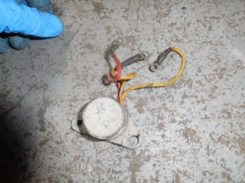 1979 Johnson 55hp outboard seahorse rectifier regulator