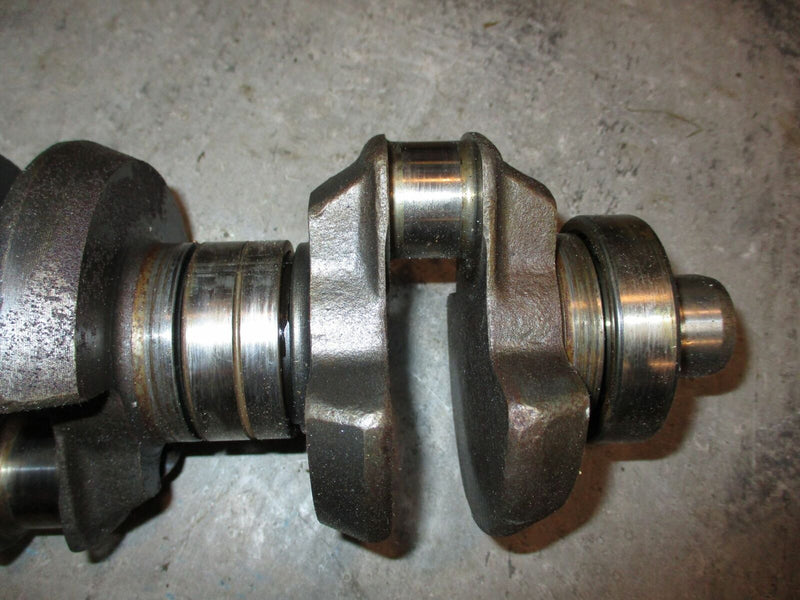 Evinrude 40hp 2 stroke outboard crankshaft