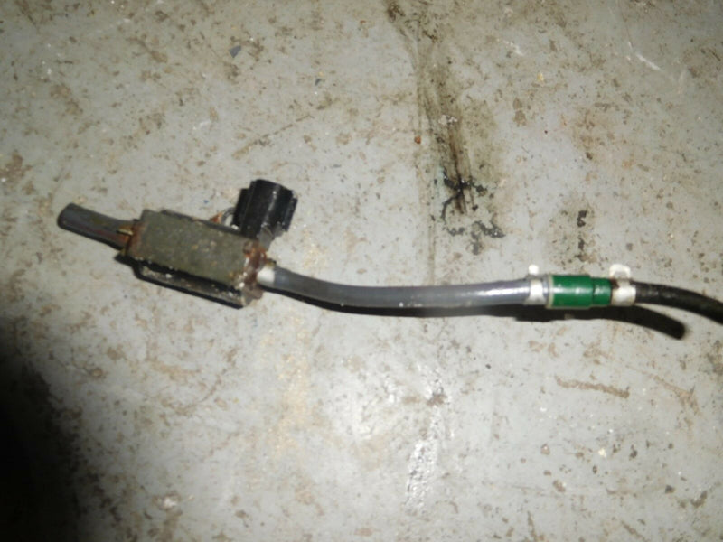 2002 yamaha HPDI 200hp outboard oil solenoid 68f-13100-00