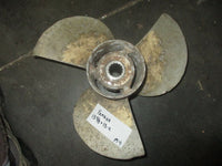 Load image into Gallery viewer, Yamaha outboard alluminum propeller 13 5/8 by 13-K
