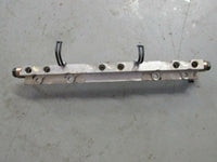 Load image into Gallery viewer, 1994 Suzuki Outboard DT 150 200 20002-461063 fuel rail 15750-92E04
