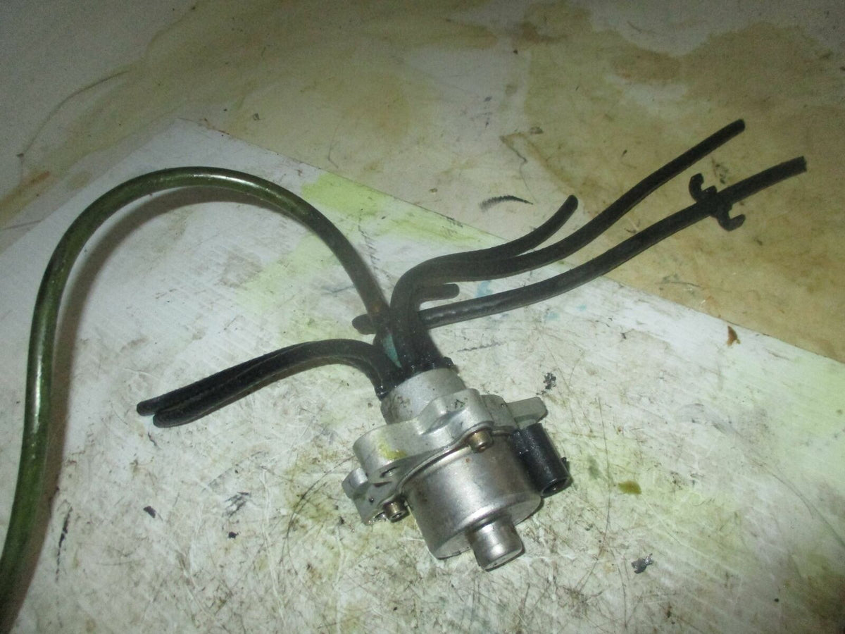 Mercury Optimax 200hp outboard oil pump (8571491) Strouds Marine