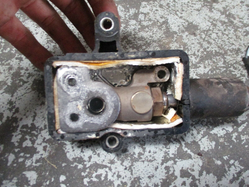 2001 yamaha HPDI z200txrz outboard oxygen sensor 68f-8592A