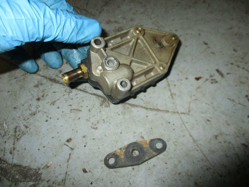 1993 Evinrude 48hp 2-stroke outboard fuel pump 043387