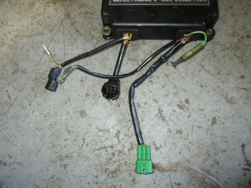 1996 Suzuki DT200 2-stroke outboard fuel injection unit 33920-87D21
