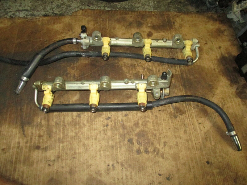 2005 Yamaha 225hp 4-stroke outboard fuel rail injector set 69j-13160