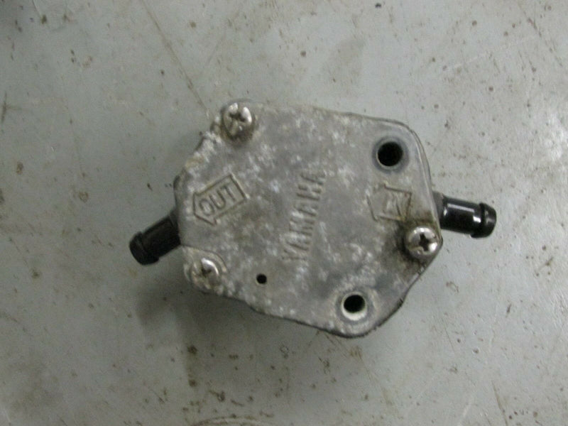 1995 Yamaha outboard 225 hp V-X saltwater series fuel pump 6E5-24410-03-00
