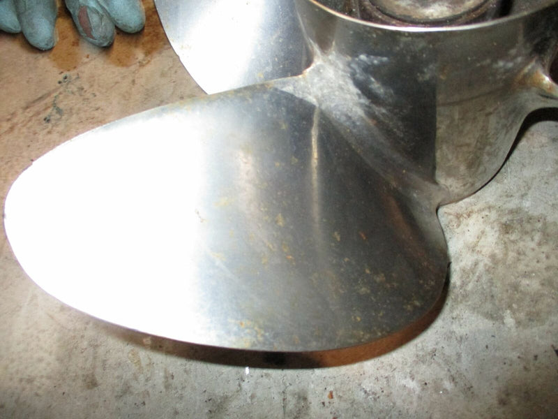 Suzuki DF300 300hp outboard counter rotating 4 blade steel propeller 15 by 14