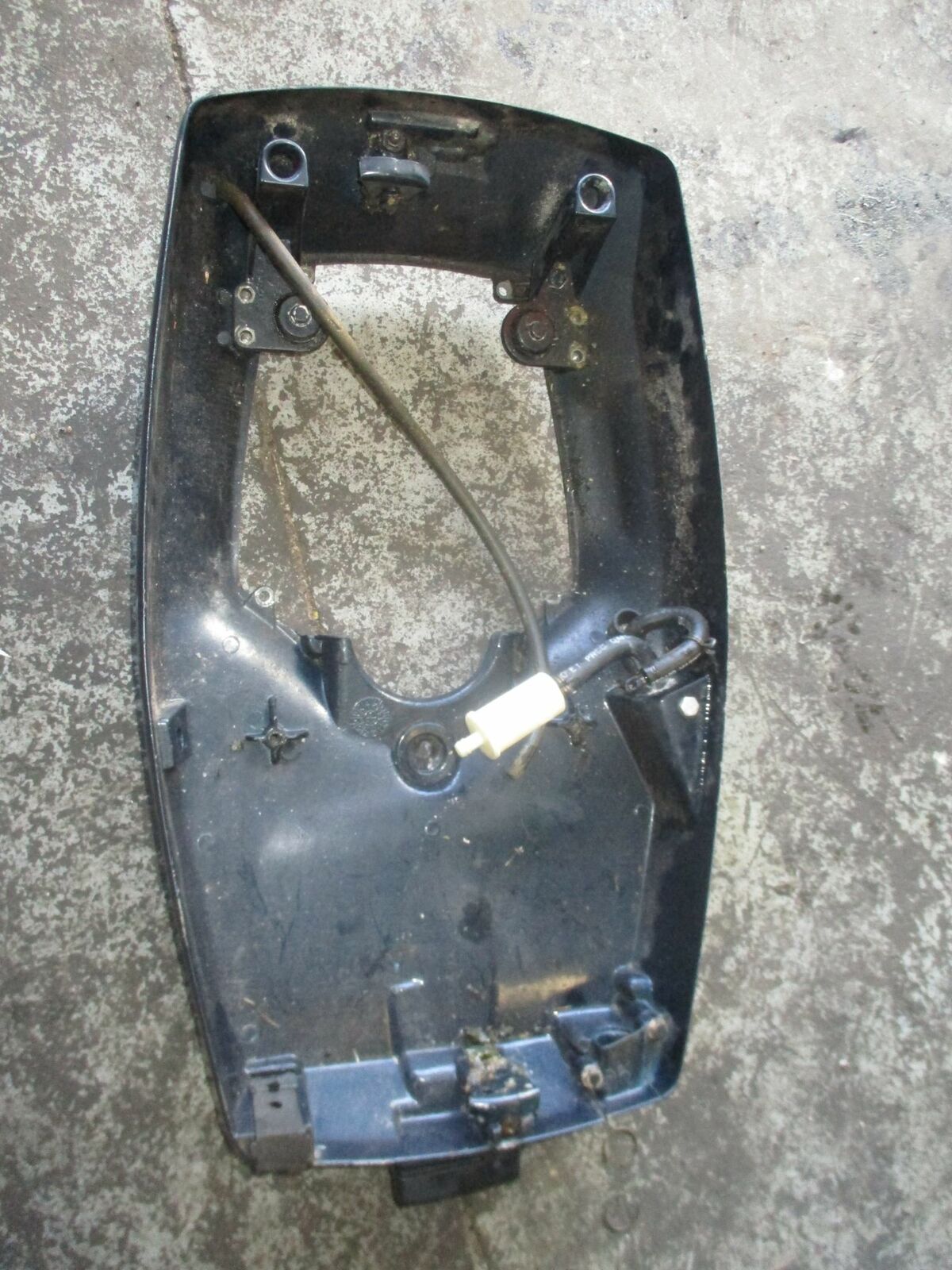 Evinrude 70 hp 2 stroke outboard bottom cowling