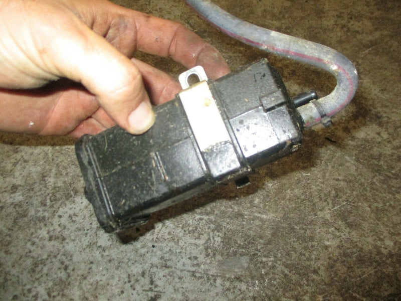2006 Yamaha outboard F150TXR air canister 6p2-24170