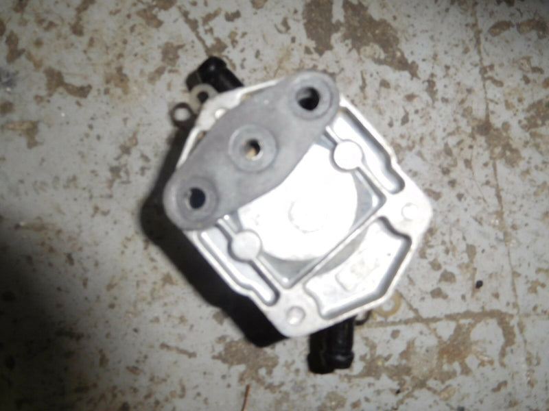 2000 yamaha 150 SWS OX66 V6 outboard fuel pump 6e5-24410-10-00