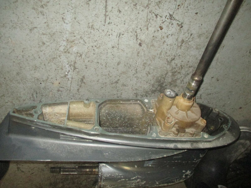 Yamaha 115hp 4 stroke outboard lower unit with 20" shaft