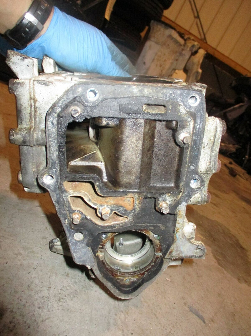 Johnson Seahorse 35hp outboard crankcase block