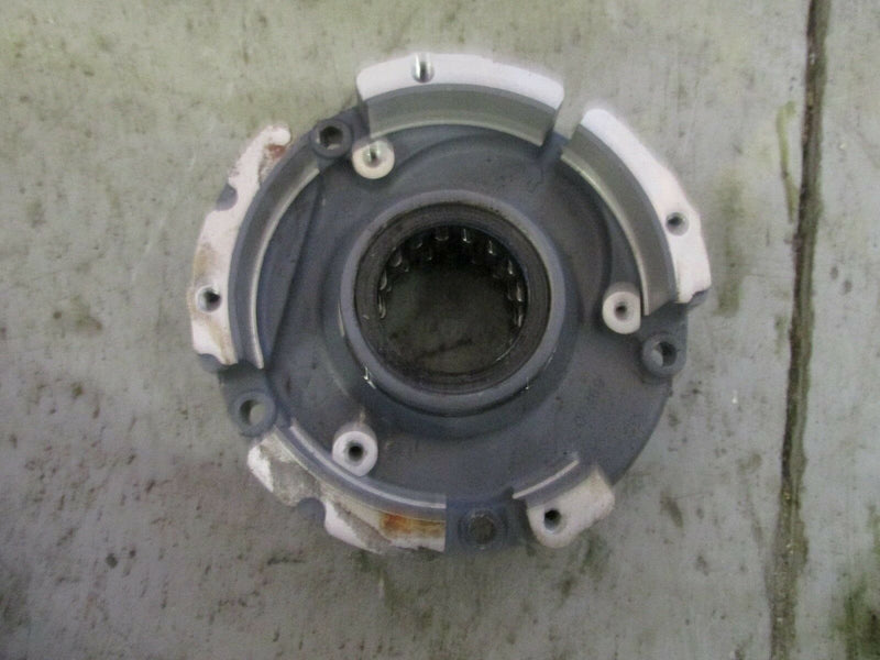 2001 Yamaha outboard Z200TXRZ 2 stroke crankshaft bearing carrier 68F-15163-00-9