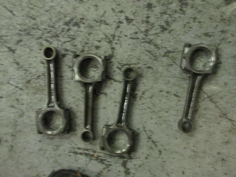 2009 Suzuki outboard DF100 4 stroke 10001F-989755 connecting rod 90J-12160-90J00