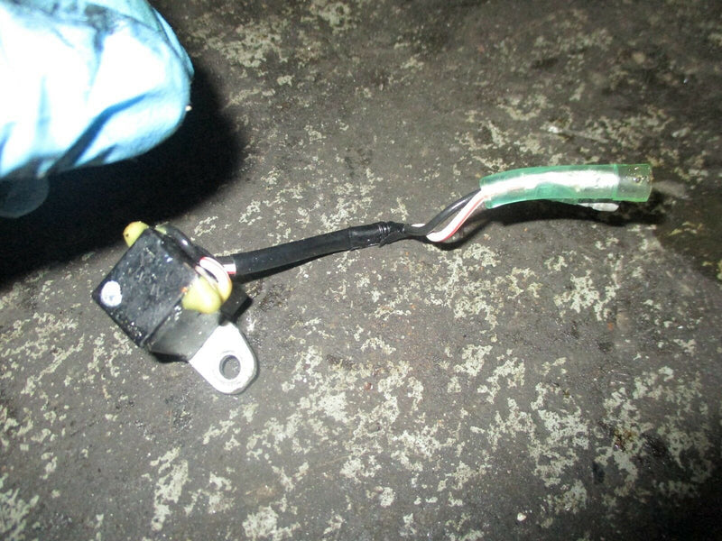 2015 Yamaha outboard F25SEHA 4-stroke pulsor coil 6ah-85580