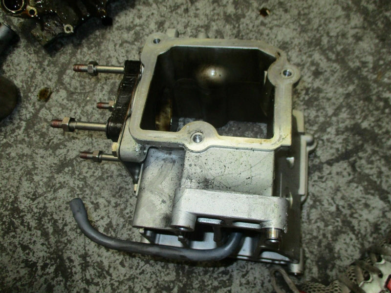 2007 Yamaha outboard F250TXR 4 stroke mixing body 6p2-13711