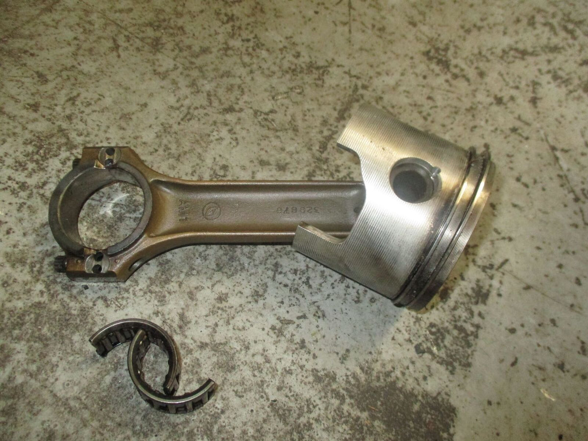 Evinrude Ocean Pro 200 hp outboard starboard piston and rod (301952)