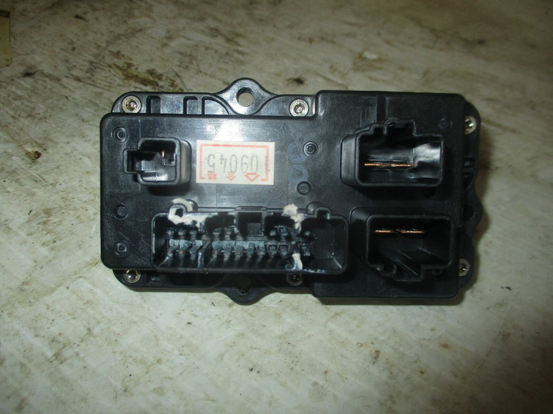 Yamaha HPDI 300hp outboard fuse box (60V-82170-01-00)
