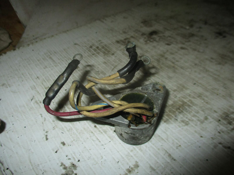 Johnson 40hp 2 stroke outboard rectifier regulator (581778)