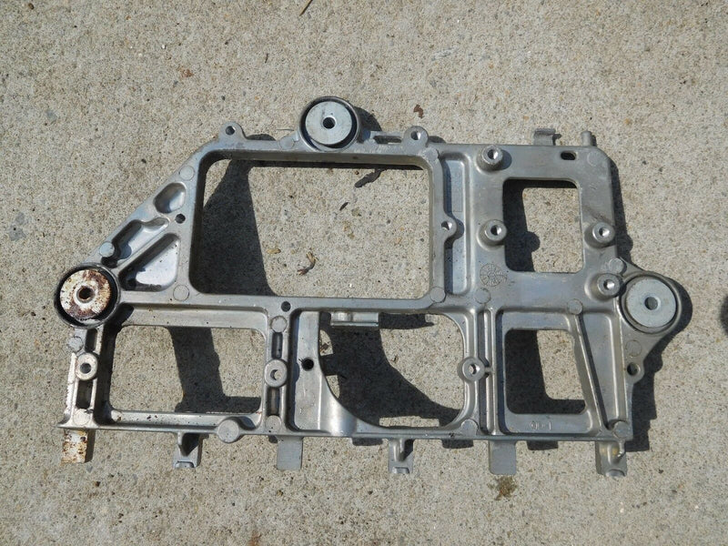1997 Yamaha 80 hp outboard C80TLRV electronics mounting plate