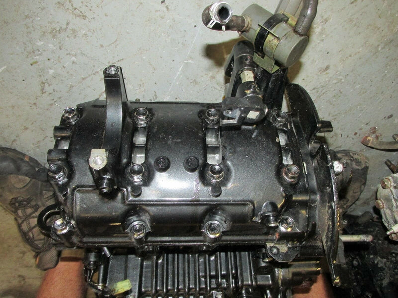 1999 Suzuki outboard DF 40 04001F-971122 4-stroke crankcase 11300-87J01-019