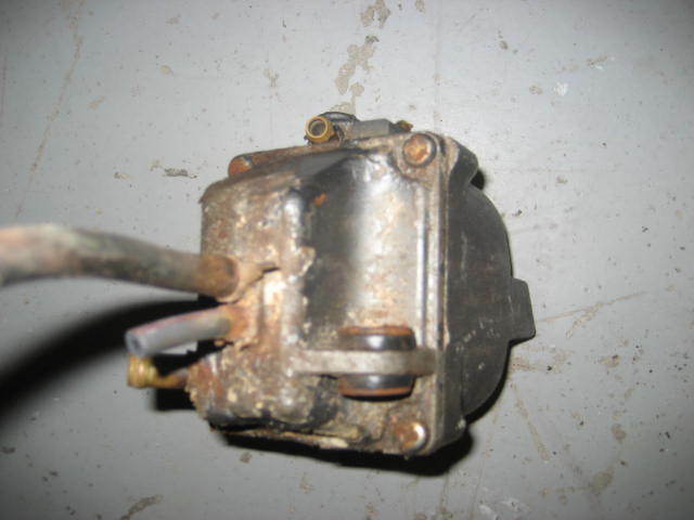 Suzuki Outboard DT 150 200 225 Fuel Vapor Separator 15600-92E21-0ED