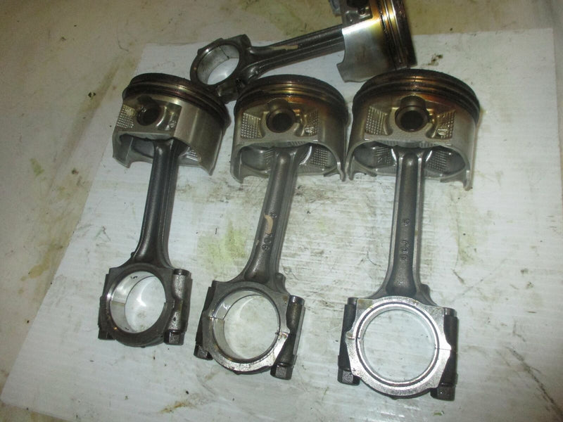 Suzuki DF115 115hp outboard piston and rod set (12111-90J01)