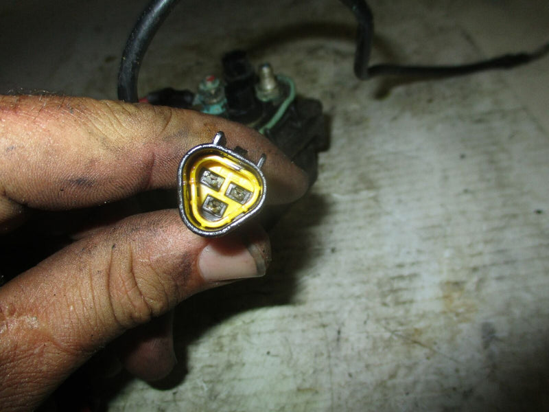Yamaha 70hp 2 stroke outboard tilt trim relay (61A-81950-00-00)